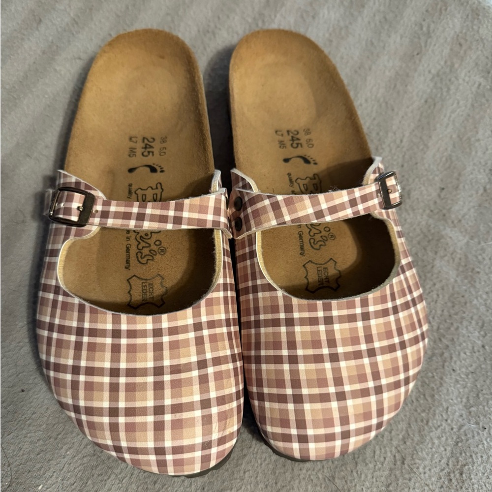 Plaid Slippers with Adjustable Strap